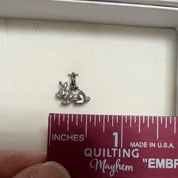 Rembrandt Charms: Rabbit Charm SS - Picture 6 of 7